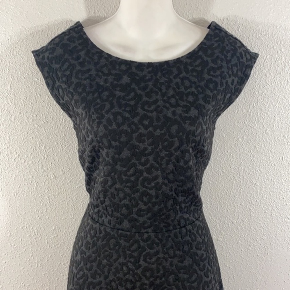 NWT Loft gray black leopard textured flare dress - Picture 4 of 14